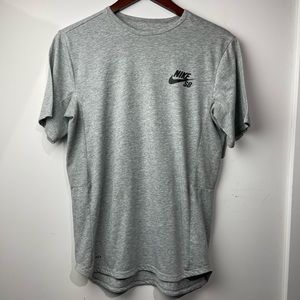 Nike SB Skyline Dri fit T shirt